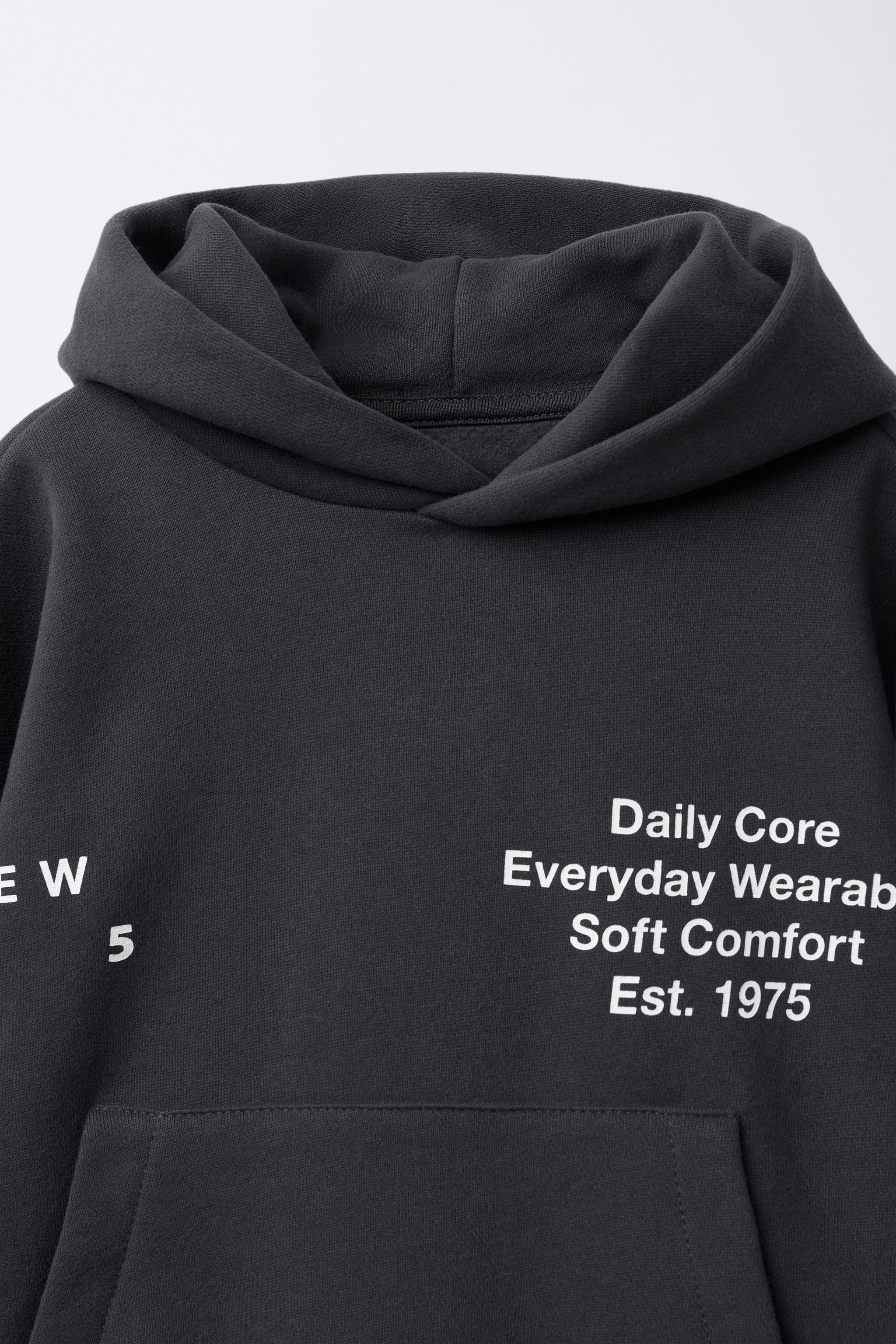 TEXT PRINT HOODIE
